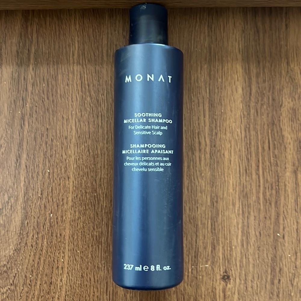 Monat micellar shampoo
